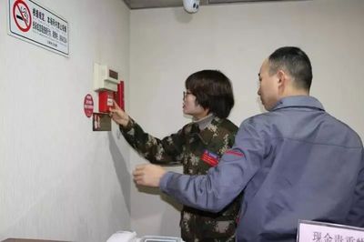 【消防動(dòng)態(tài)】江陰大隊(duì)開(kāi)展酒店場(chǎng)所專項(xiàng)檢查推進(jìn)冬春火災(zāi)防控工作