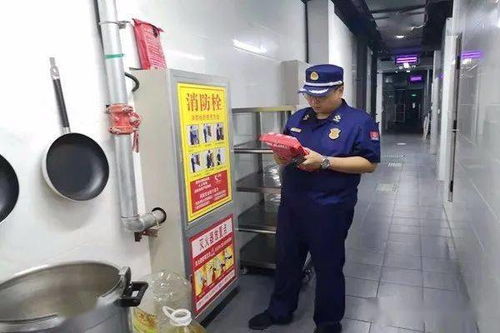 通渭縣消防救援大隊(duì)深入轄區(qū)酒店開(kāi)展消防安全檢查工作